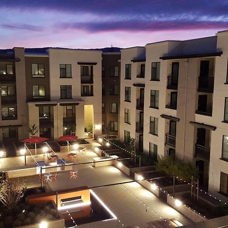 Oakwood Mountain View Διαμέρισμα Εξωτερικό φωτογραφία