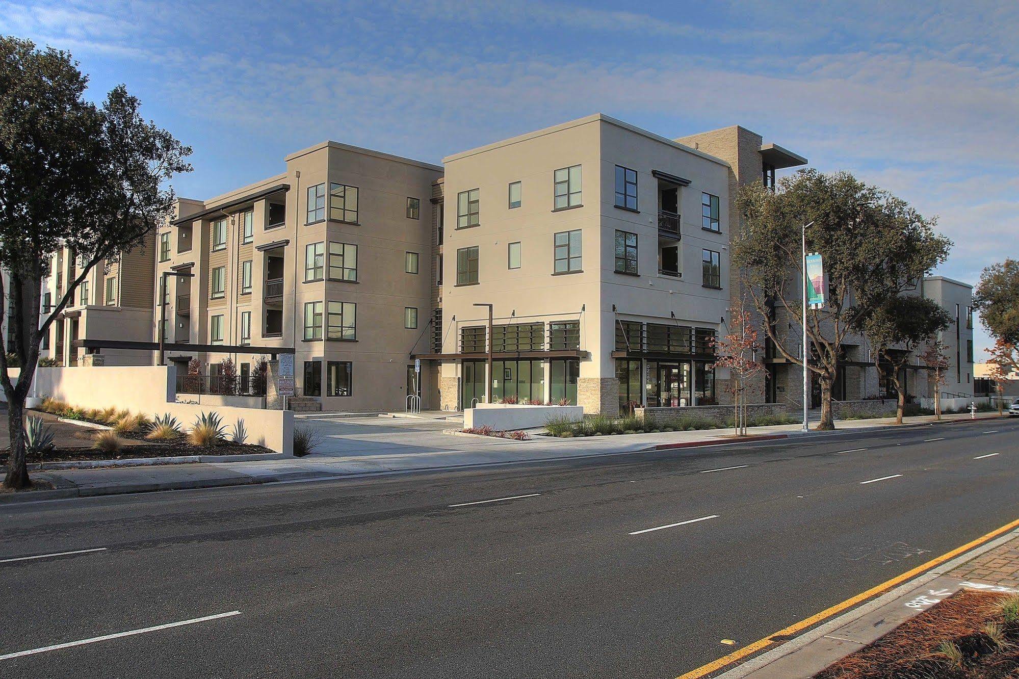 Oakwood Mountain View Διαμέρισμα Εξωτερικό φωτογραφία